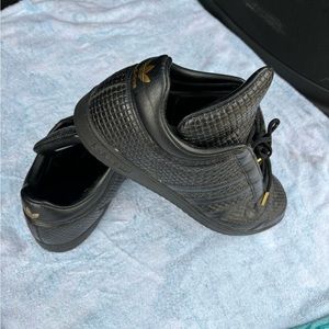 Men’s size 13 adidas